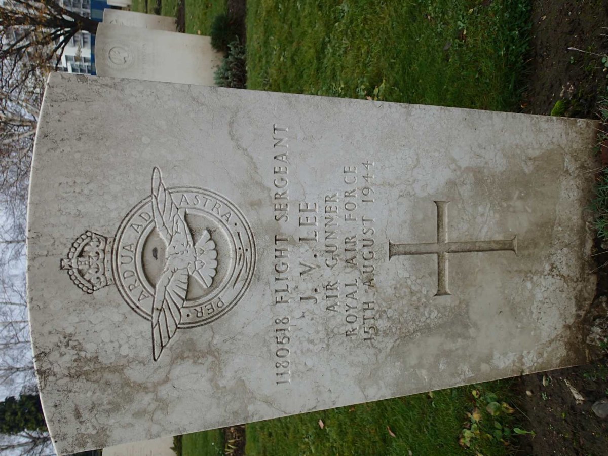 LEE J.V. -1944