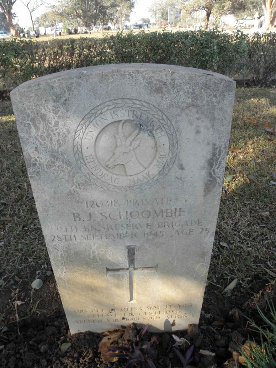 SCHOOMBIE B.J. -1945