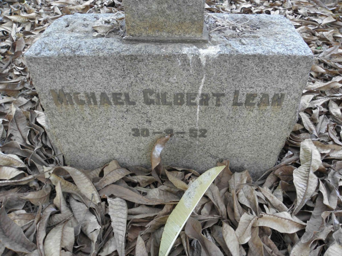 LEAN Michael Gilbert -1952