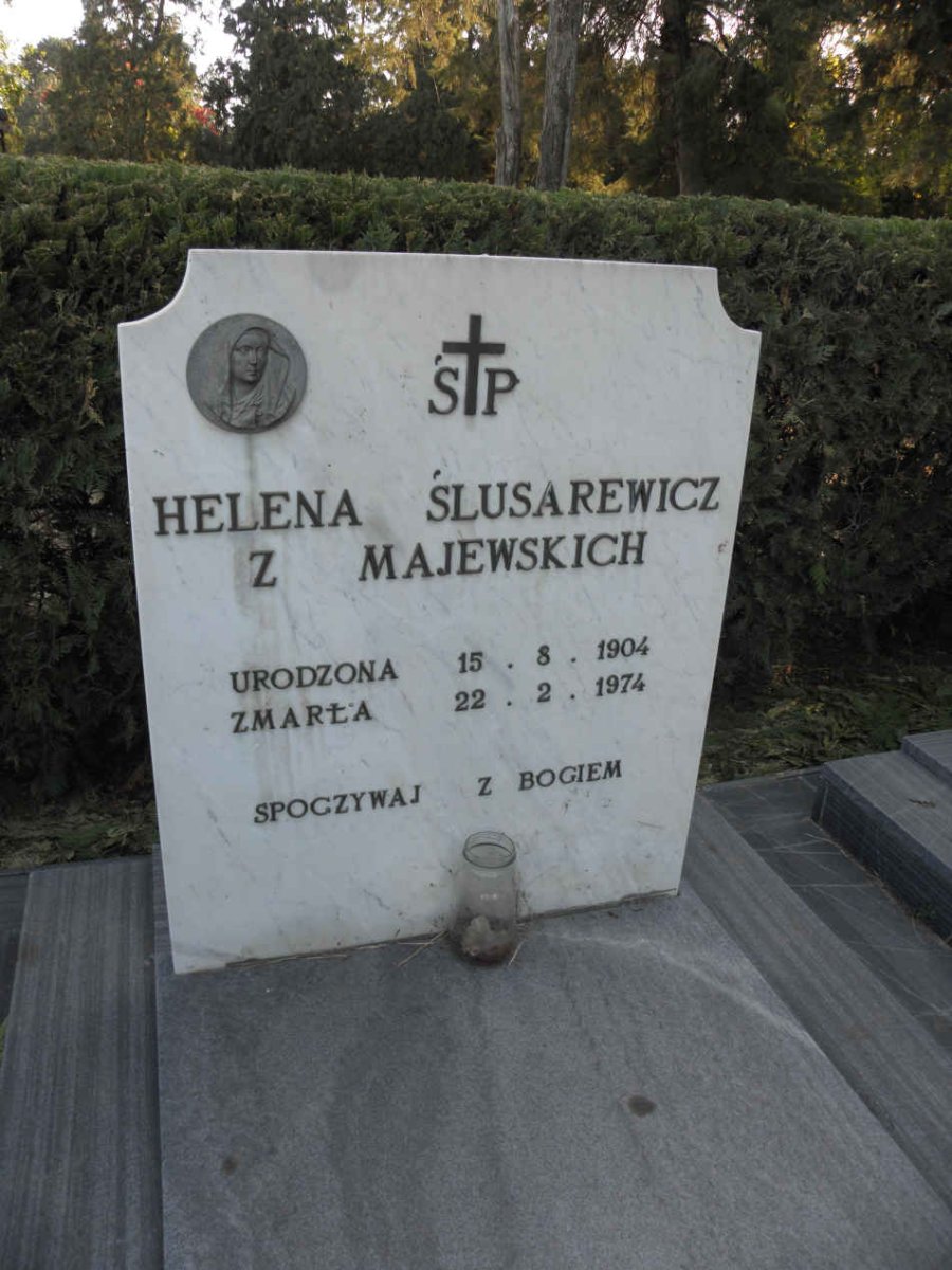 MAJEWSKICH Helena Slusarewicz Z. 1904-1974