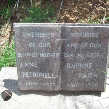 ATTWELL Anne Petronella 1886-1977 :: ATTWELL Daphne Faith 1910-1970 
