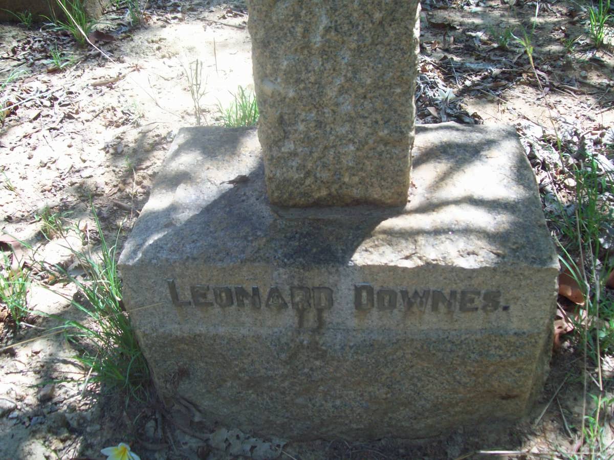 DOWNS Leonard