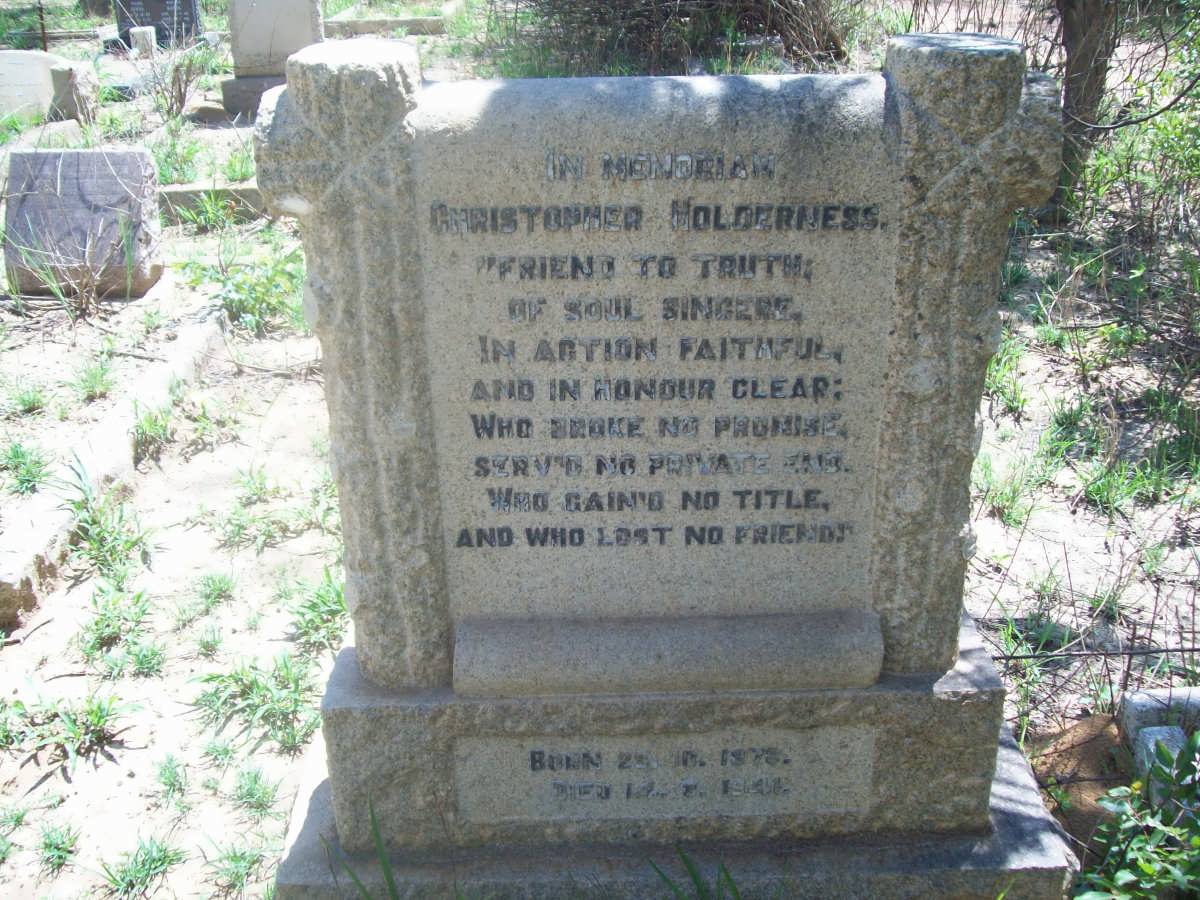 HOLDERNESS Christopher