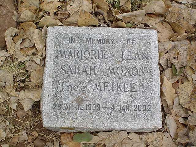 MOXON Marjorie Jean Sarah nee MEIKLE 1909-2002