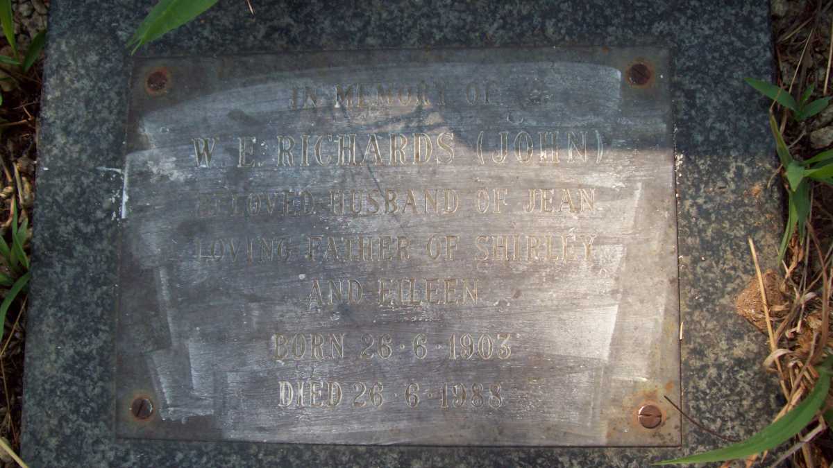 RICHARDS W.E. 1903-1988