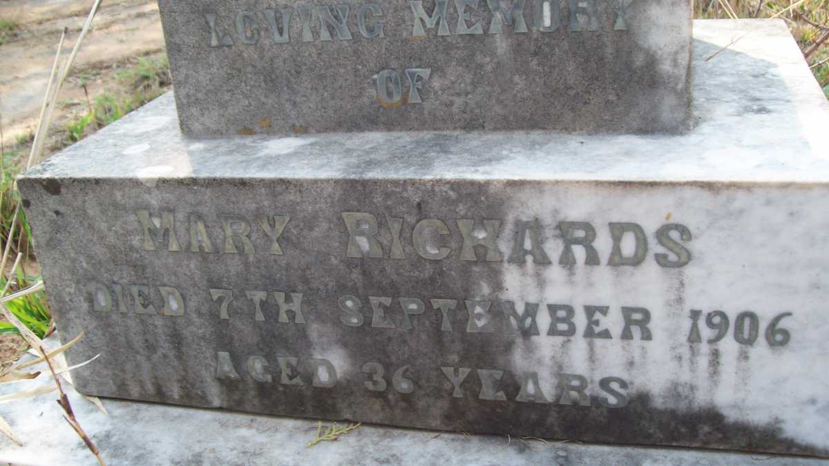 RICHARDS Mary -1906