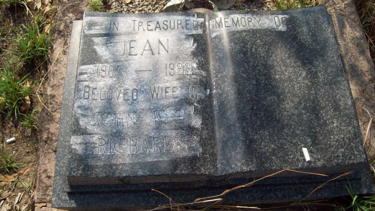 RICHARDS Jean 1907-1983