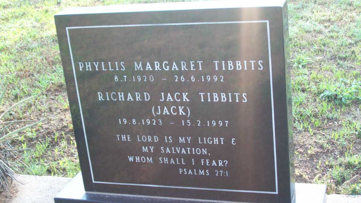 TIBBITS Richard Jack 1923-1997 &amp; Phyllis Margaret 1920-1992