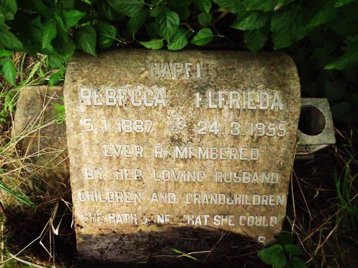 HAPELY Rebecca Elfrieda 1887-1955