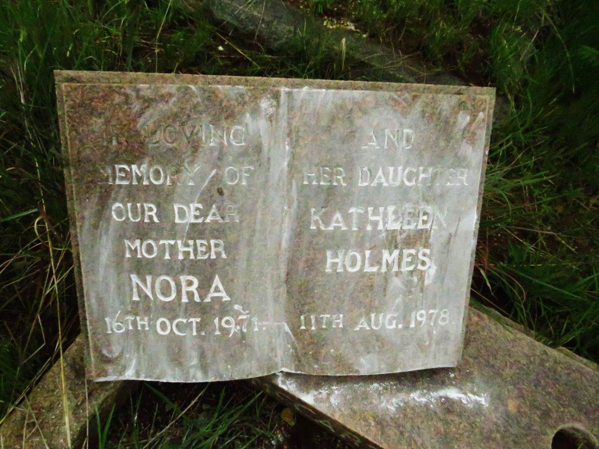 HOLMES Nora -1971 :: HOLMES Kathleen -1978