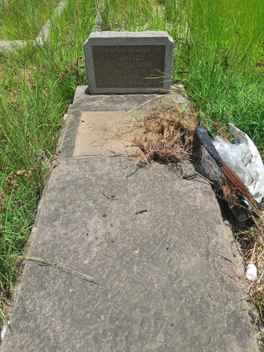 HAWKSLEY Dorothy nee VERNON 1900-1973