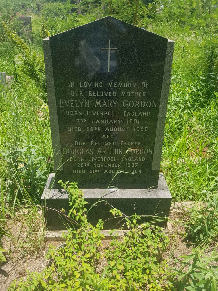 GORDON Douglas Arthur 1887-1964 &amp; Evelyn Mary 1891-1956