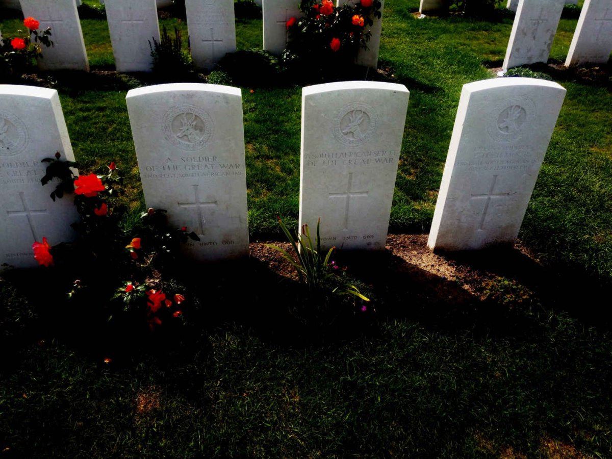 Unknown South African soldiers_1