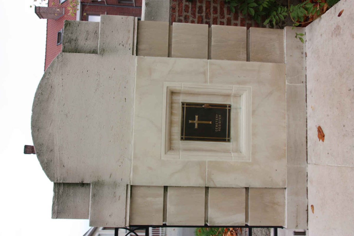 4. Entrance memorial