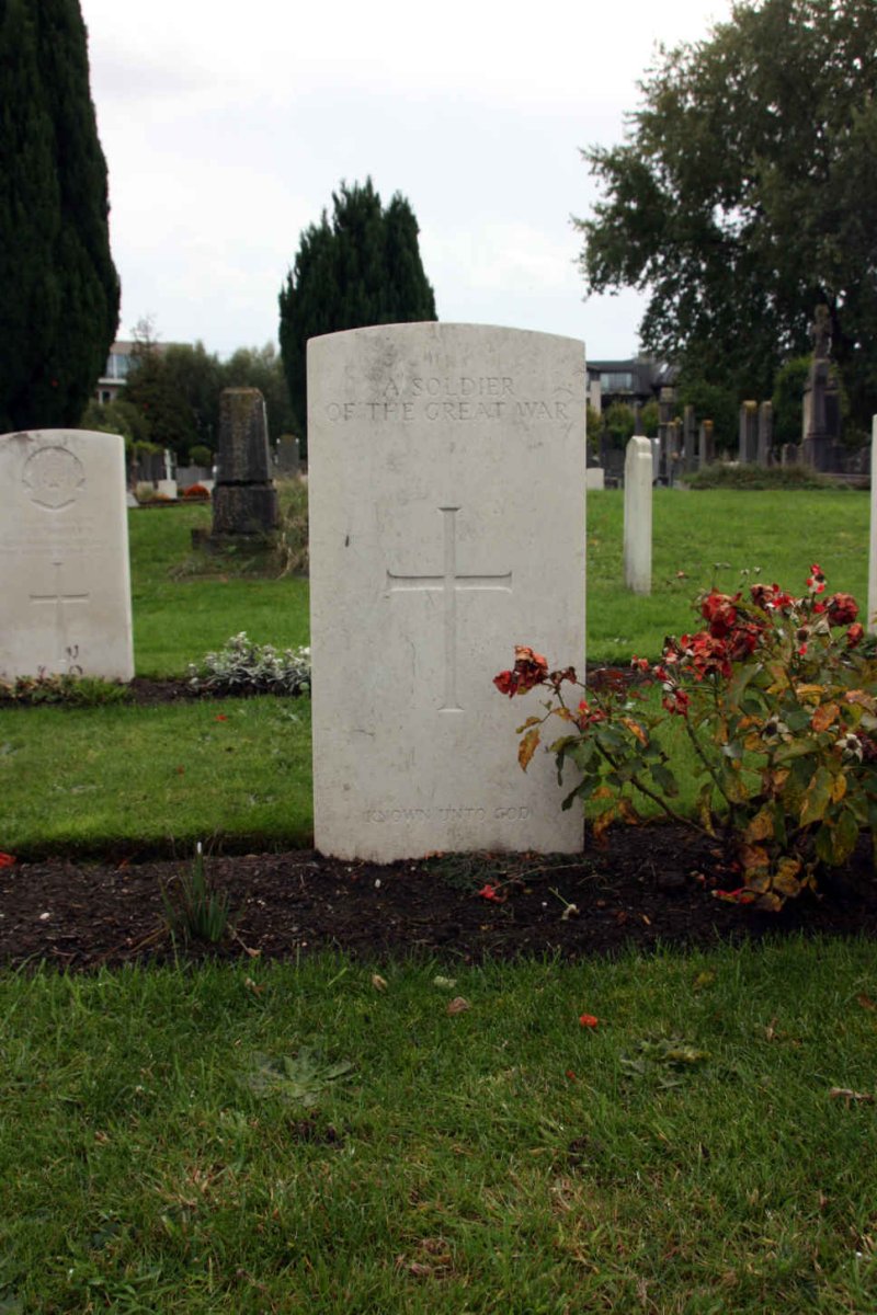 4. Unknown soldier