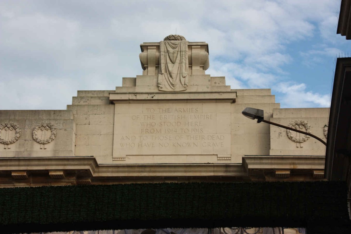 03. Overview Menenpoort - Menin Gate